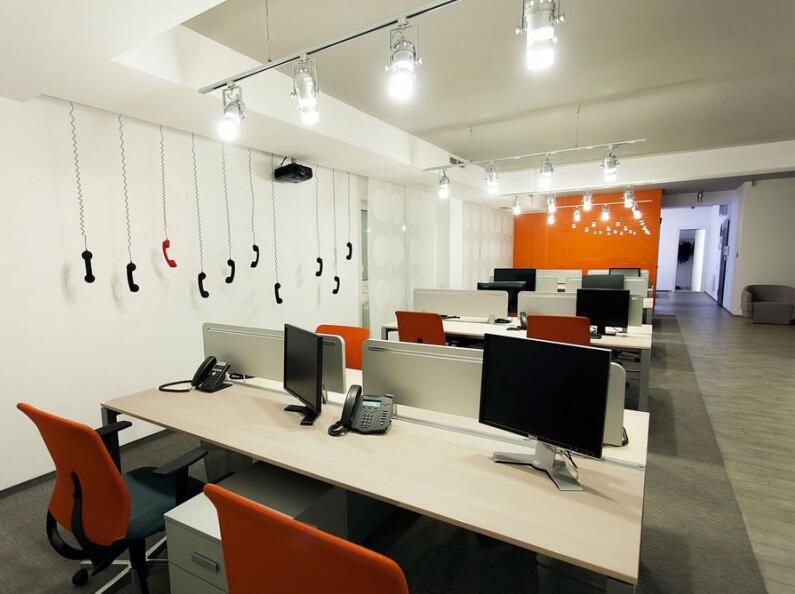 小型辦公室怎么裝修才能把辦公空間變得更大